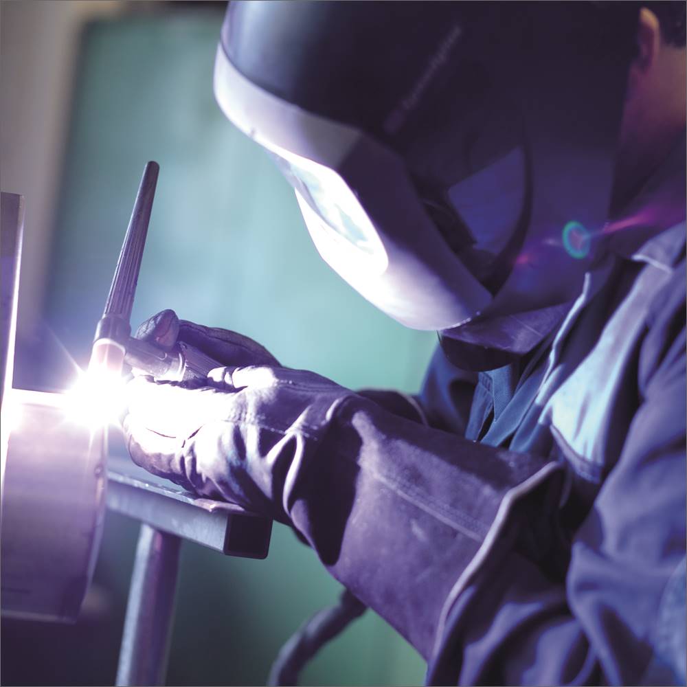 EDELSTAHL Zuschnitte mit 3D-Rohr-Laser
