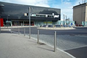 Poller RUND Basis-Design - Bahnhof Wels